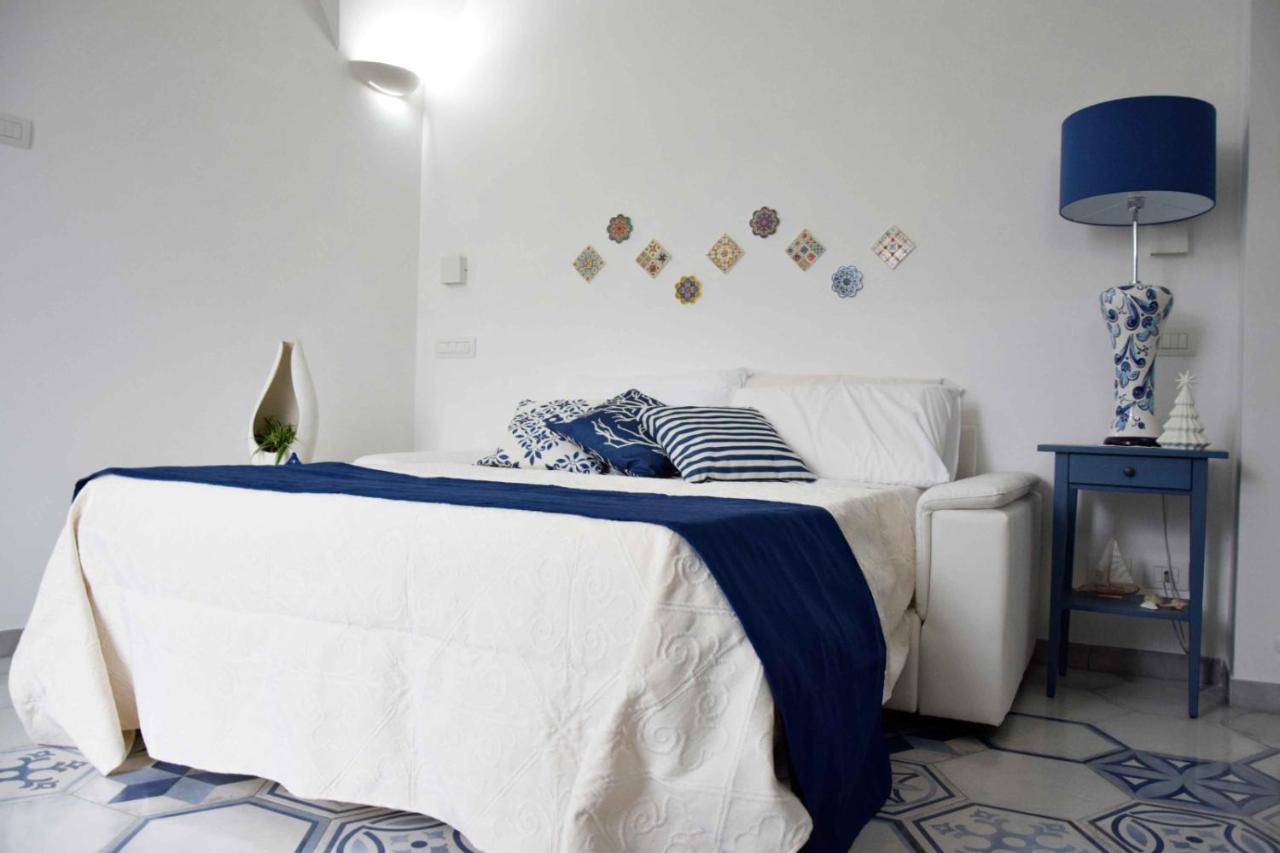 Mela & Cannella Accommodation 미노리 외부 사진