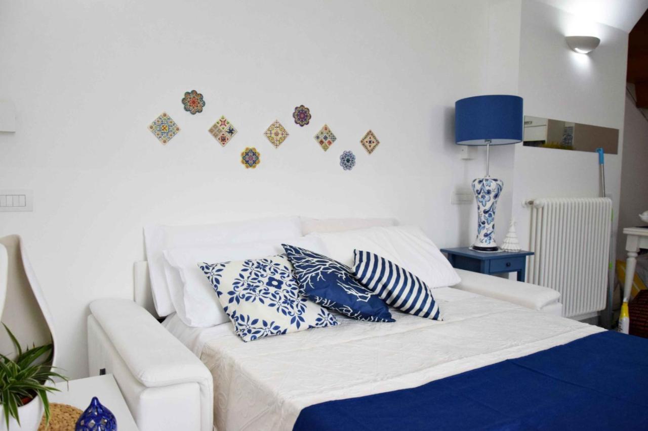 Mela & Cannella Accommodation 미노리 외부 사진